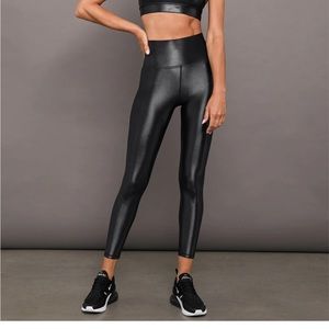 Carbon38 Legging in Takara Shine Size XS